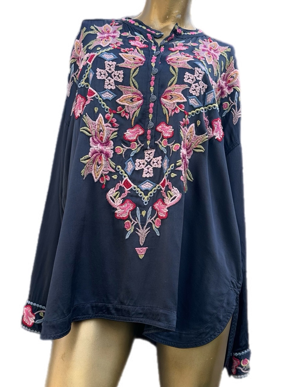BIYA Johnny Was Floral Embroidered Tunic Blouse Rayon/Viscose Boho Top Small